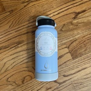 Hydroclear 32oz stainless steel water bottle